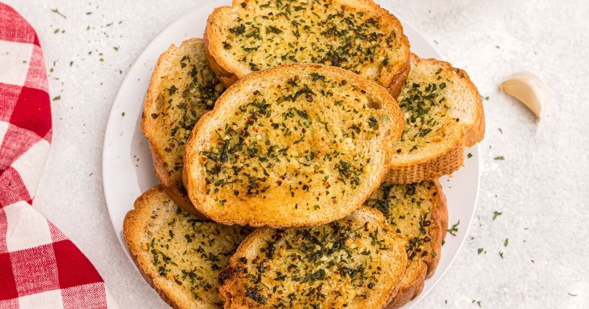 Air Fryer Garlic Bread | Air Frying Foodie