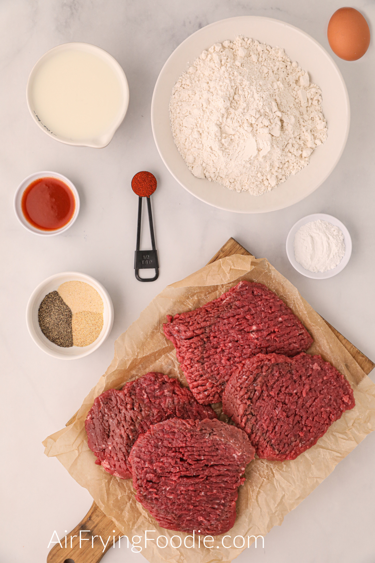 Ingredients needed to make chicken fried steak in the air fryer. 