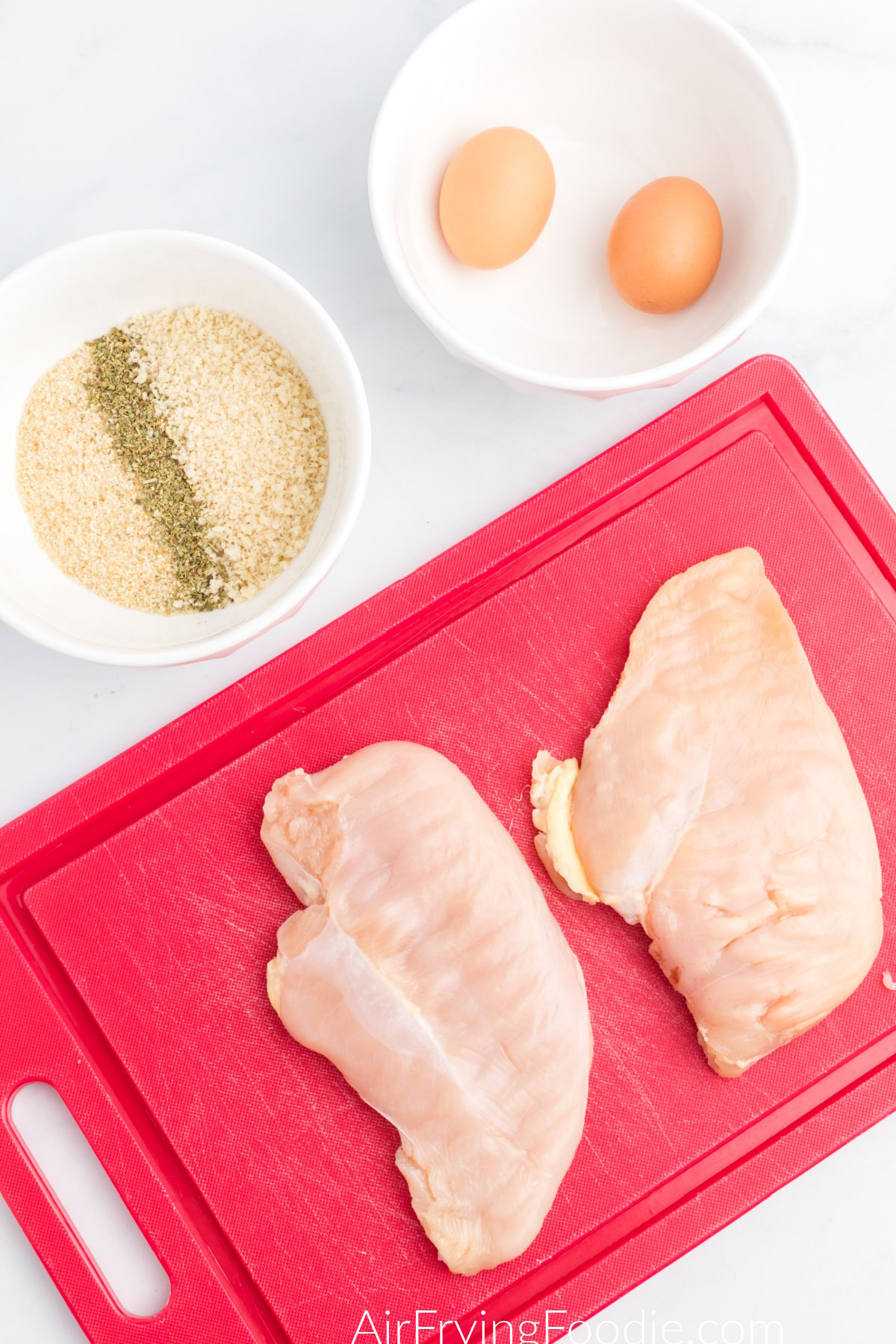 Ingredients needed to make chicken parmesan in the air fryer.